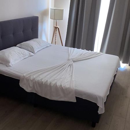 Apartament City Mall 锡比乌 外观 照片